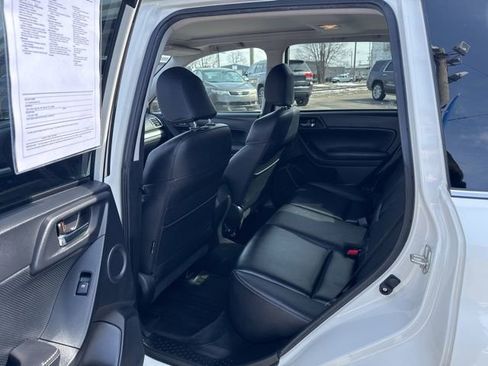 Used 2016 Subaru Forester 2.0XT Touring w/ Eyesight & Navigation System image 11
