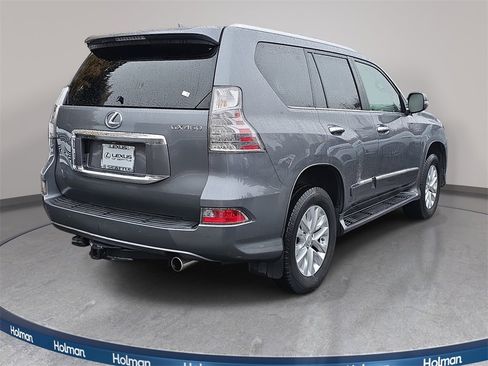 Used 2015 Lexus GX 460 image 6