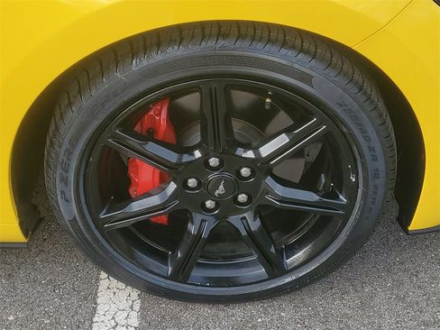 Used 2015 Ford Mustang GT Premium image 5