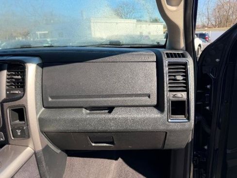 Used 2016 RAM 1500 Sport w/ Comfort Group image 32