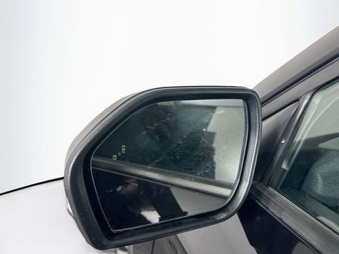 Used 2025 Ford Explorer Platinum w/ LUX Leather Package image 16