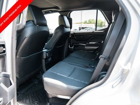 Certified 2025 Toyota 4Runner TRD Off-Road Premium AWD/4WD image 27
