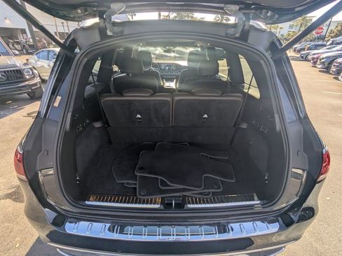 Certified 2022 Mercedes-Benz GLS 450 4MATIC image 27