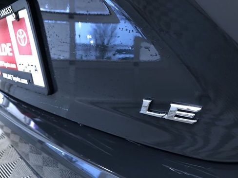 Used 2025 Toyota Camry LE image 15