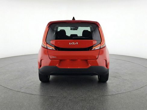 Used 2025 Kia Soul LX w/ LX Technology Package image 7