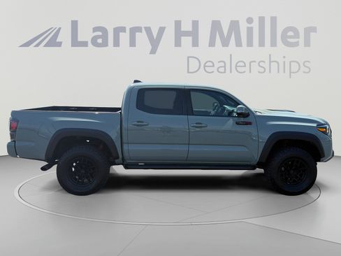 Used 2021 Toyota Tacoma TRD Pro AWD/4WD image 6