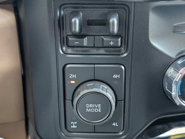 New 2026 Ford F350 Lariat w/ Black Appearance Package AWD/4WD image 26