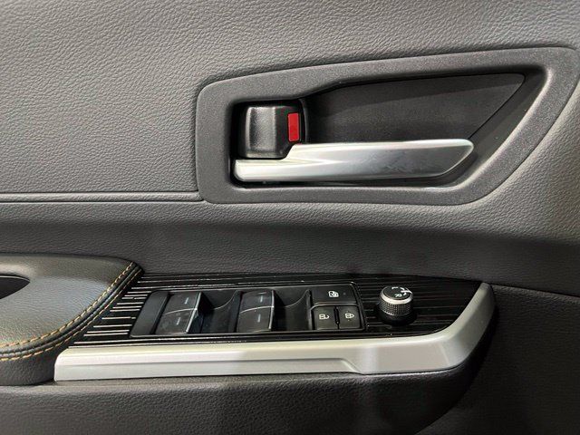 Certified 2026 Toyota Sienna XLE Woodland Edition AWD/4WD image 16