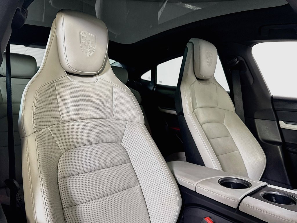 Certified 2021 Porsche Taycan 4S AWD/4WD image 18