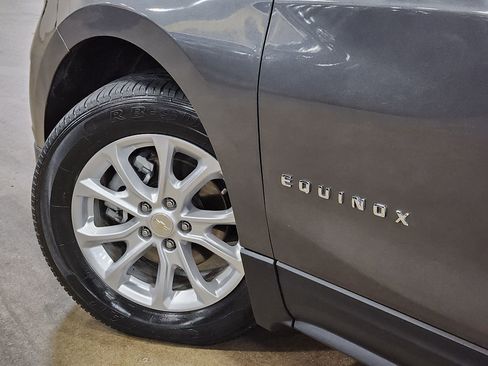 Used 2020 Chevrolet Equinox LT image 23