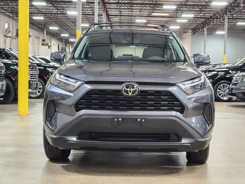 Used 2023 Toyota RAV4 XLE FWD image 4