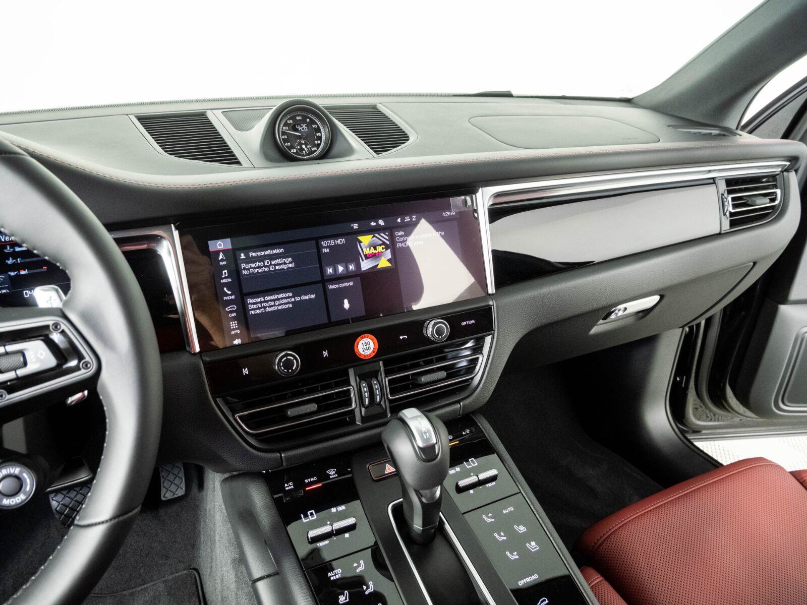 New 2026 Porsche Macan S AWD/4WD image 13