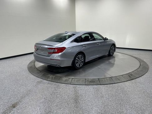 Used 2019 Honda Accord Hybrid image 6