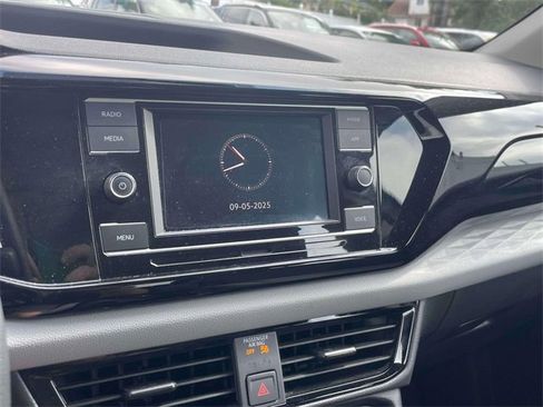 Used 2022 Volkswagen Taos S image 26