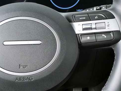 Used 2025 Hyundai Tucson SEL image 11