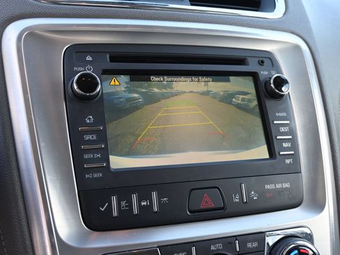 Used 2017 GMC Acadia Limited SLT FWD image 13