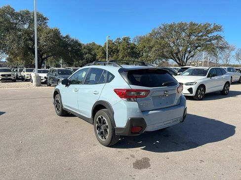 Used 2023 Subaru Crosstrek 2.0i image 4