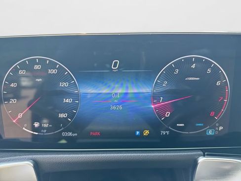 Used 2026 Mercedes-Benz GLB 250 4MATIC image 12