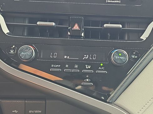 Used 2023 Toyota Camry LE image 16