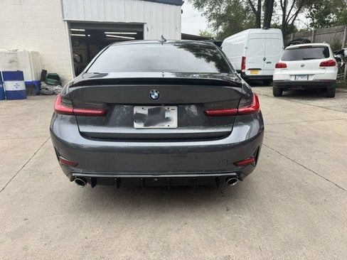 Used 2020 BMW 330i xDrive Sedan w/ Premium Package AWD/4WD image 5