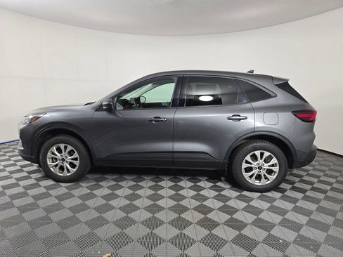 Used 2025 Ford Escape Active AWD/4WD image 4
