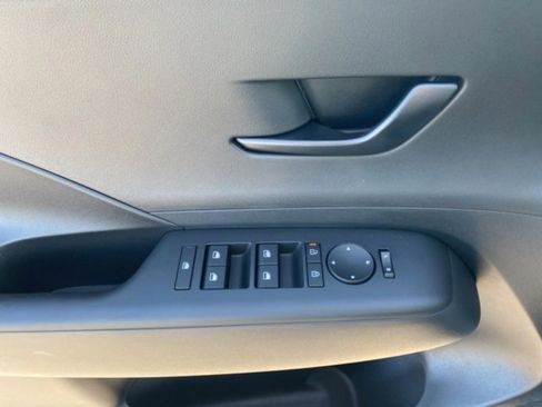 New 2026 Hyundai Kona SE FWD image 14