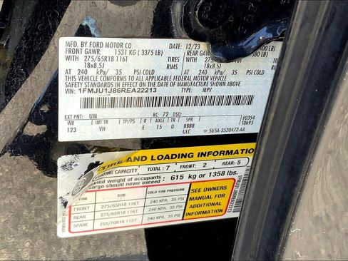 Used 2024 Ford Expedition XLT image 31