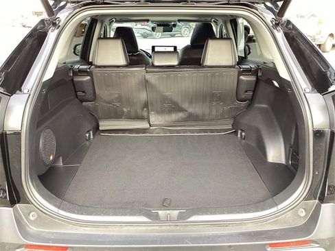 Used 2023 Toyota RAV4 Limited image 32