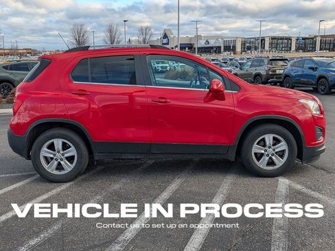 Used 2015 Chevrolet Trax LT w/ LT Plus Package image 8