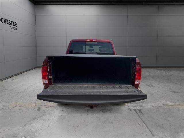 Used 2018 RAM 1500 Classic SLT AWD/4WD image 77