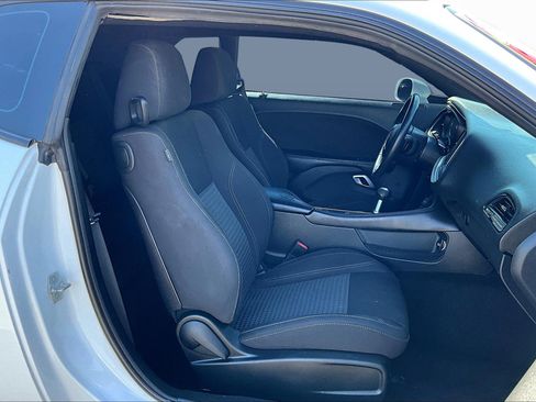 Used 2015 Dodge Challenger R/T w/ Quick Order Package 22B R/T image 7