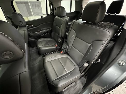 Certified 2023 GMC Acadia SLT w/ Elevation Edition image 26