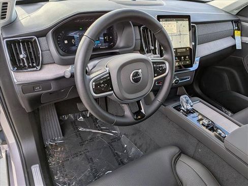 New 2026 Volvo XC90 B6 Ultra w/ Protection Package image 3