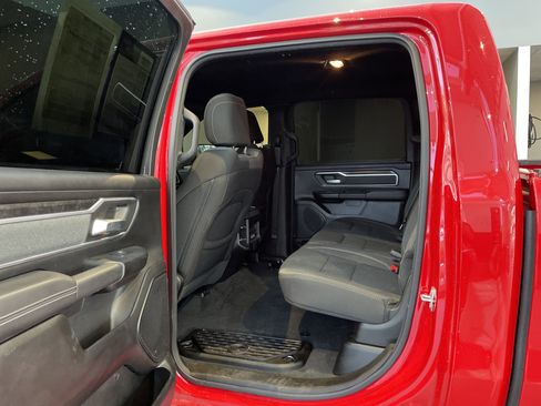 Used 2023 RAM 1500 Big Horn AWD/4WD image 31