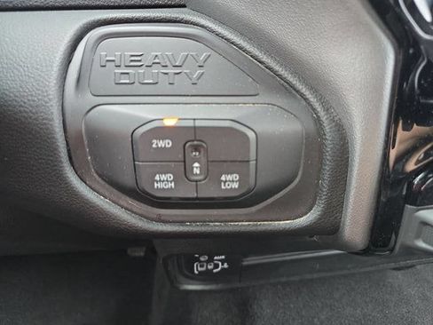 Used 2025 RAM 2500 Big Horn AWD/4WD image 24