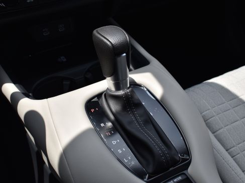 New 2027 Honda HR-V LX image 20