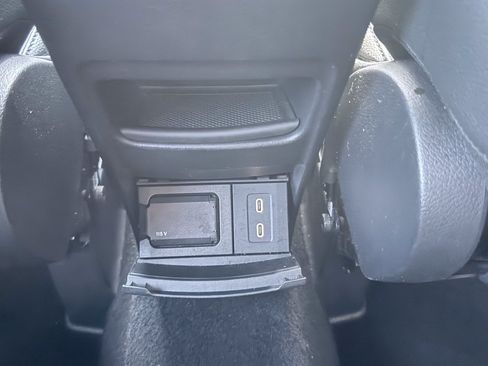 Used 2026 Mercedes-Benz GLA 250 4MATIC image 49