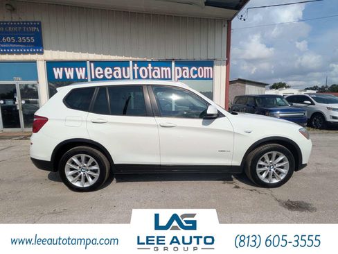 Used 2017 BMW X3 sDrive28i RWD image 2