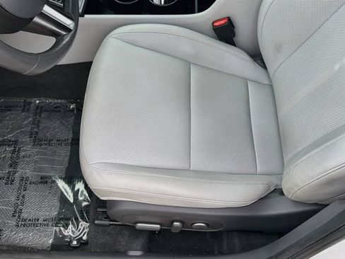 Certified 2024 Hyundai Kona Limited AWD/4WD image 20