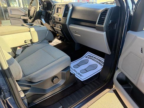 Used 2017 Ford F150 XLT image 14