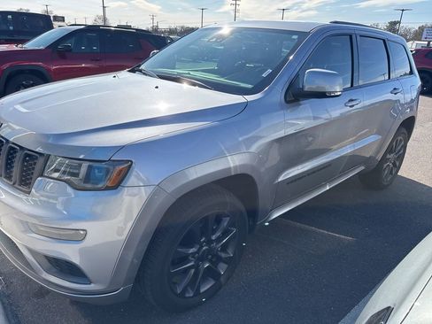 Used 2019 Jeep Grand Cherokee High Altitude image 1