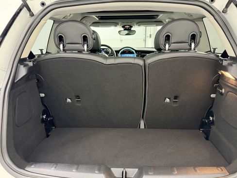 Used 2023 MINI Cooper 2-Door Hardtop FWD image 5