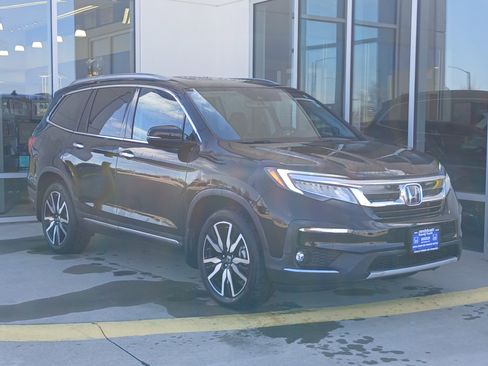 Used 2020 Honda Pilot Touring image 4
