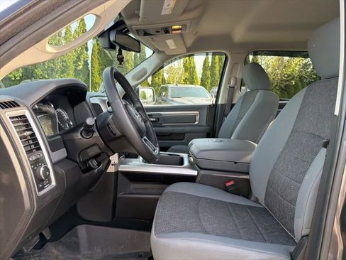 Used 2019 RAM 1500 Big Horn AWD/4WD image 24