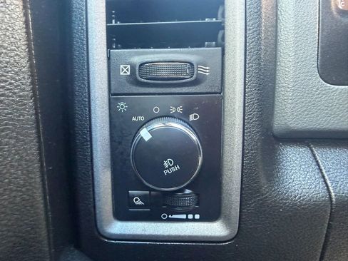 Used 2020 RAM 1500 Tradesman w/ Tradesman SXT Package image 14