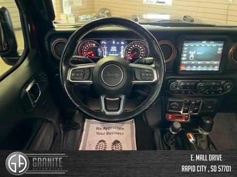 Used 2021 Jeep Gladiator Mojave w/ Dual Top Group AWD/4WD image 14