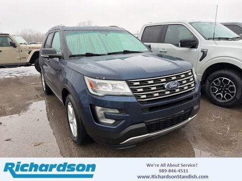 Used 2017 Ford Explorer XLT w/ Equipment Group 202A image 1