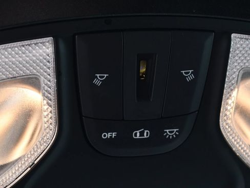 Used 2019 RAM 1500 Big Horn AWD/4WD image 37