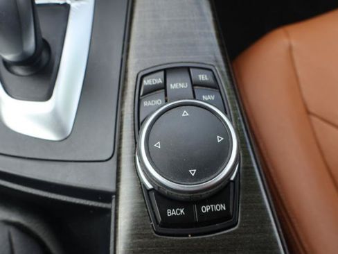 Used 2015 BMW 328i Sedan RWD image 18