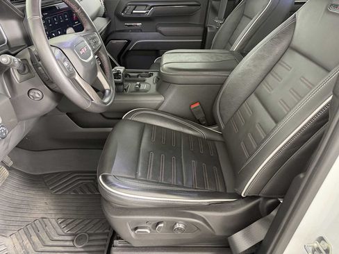 Certified 2024 GMC Sierra 1500 AT4X w/ AT4X AEV Edition AWD/4WD image 7